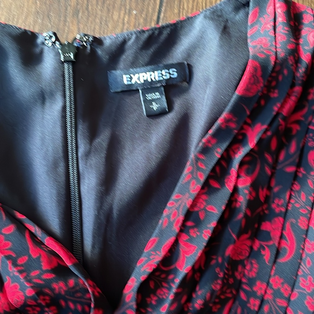Express dress size small - Picture 4 of 4